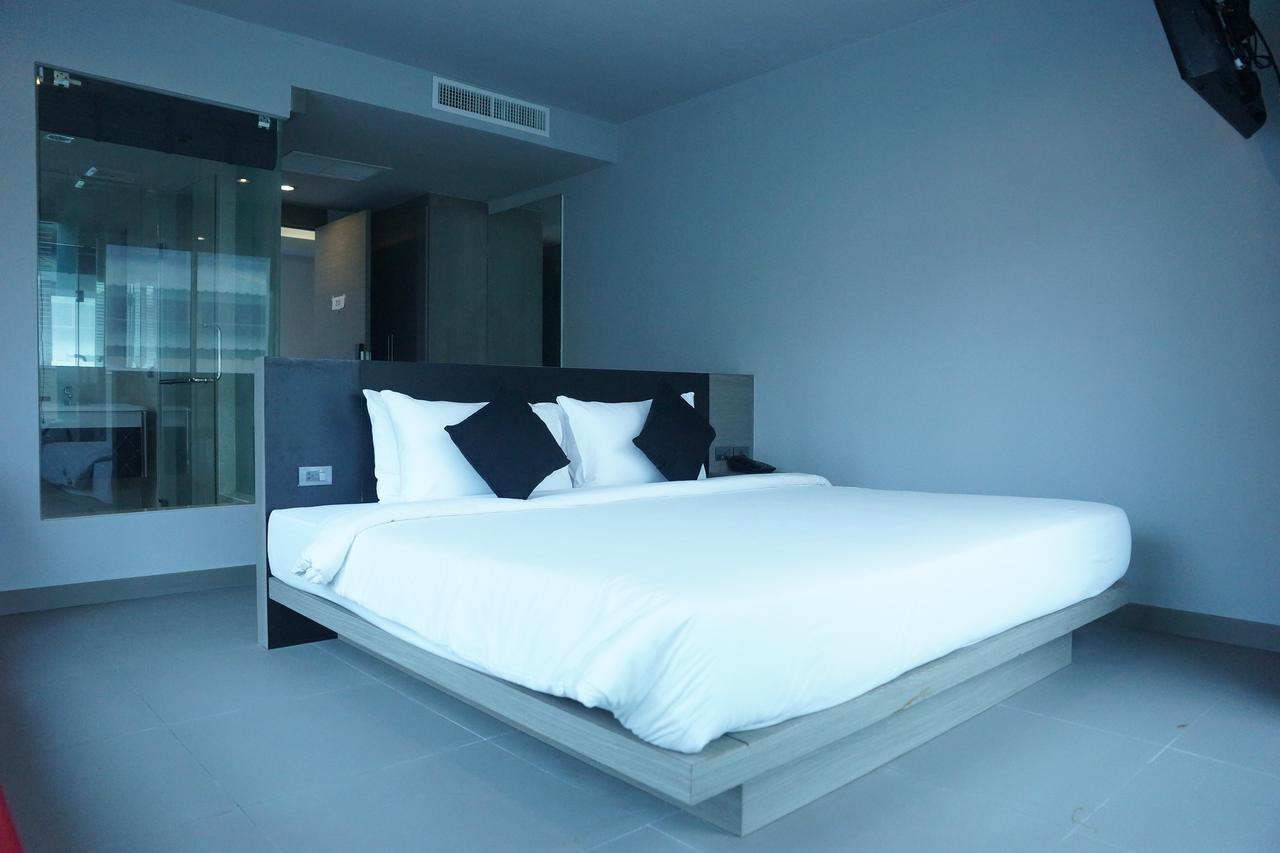 Neon Patong Hotel Ngoại thất bức ảnh